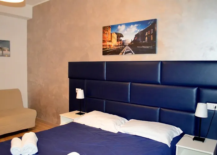 Bed and breakfast Check-inn 4*