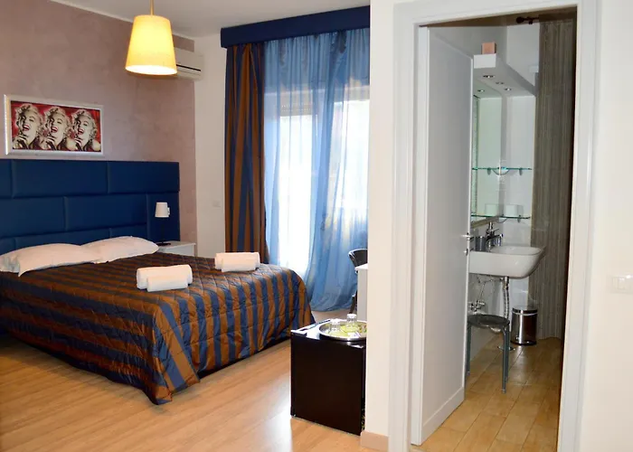Check-inn Bed and breakfast 4*